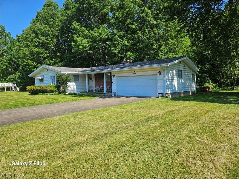 2980 Bauker Lane, Youngstown, OH 44505 Photo 2