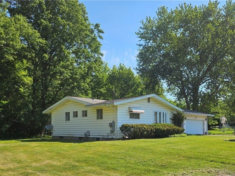 2980 Bauker Lane, Youngstown, OH 44505 Photo 3