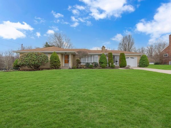 452 Center Grange Road, Monaca, PA 15061