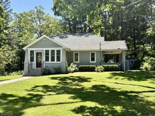 227 Oak Ridge Rd, West Milford, NJ 07438