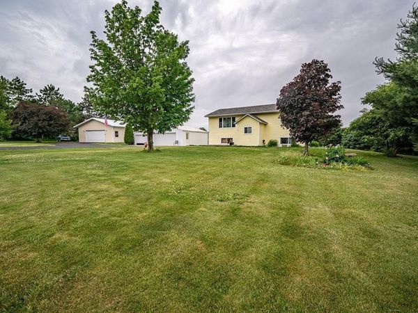 N3671 County Road C , Ellsworth, WI 54011
