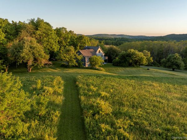 1504 Route 83 , Pine Plains, NY 12567