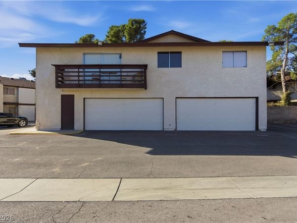 2341 Wooster Circle , Unit B, Las Vegas, NV 89108