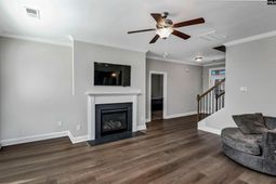 222 Bowyer Court photo 4