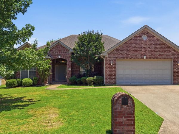 1409 Lansing Street , Little Rock, AR 72223