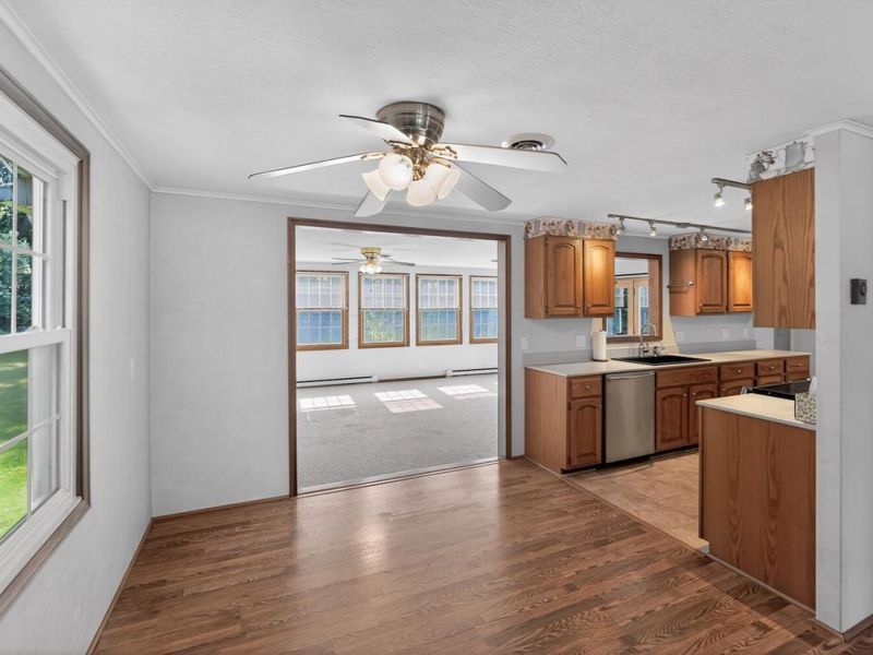 1588 Apple Valley Drive, Howard, OH 43028 Photo 11