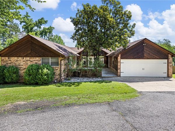 1103 S Inglewood Avenue , Russellville, AR 72801