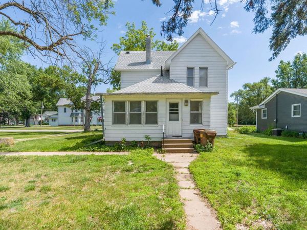 1010 6th Avenue , Erie, IL 61250
