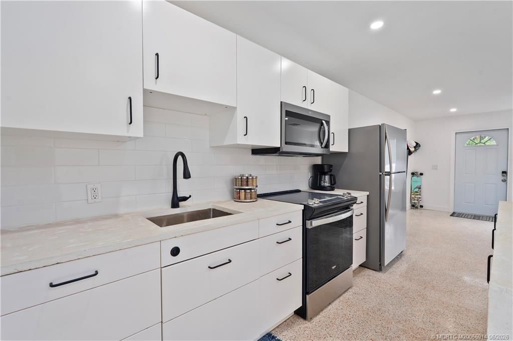 30 SW Hideaway Place, Stuart, FL 34994 Photo
