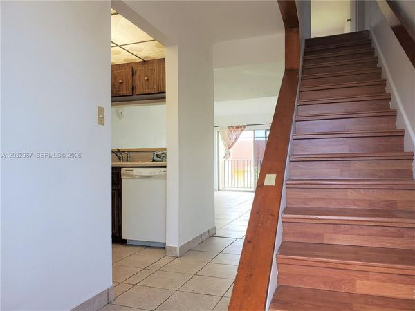 301 NW 109th Ave , Unit 209, Miami, FL 33172