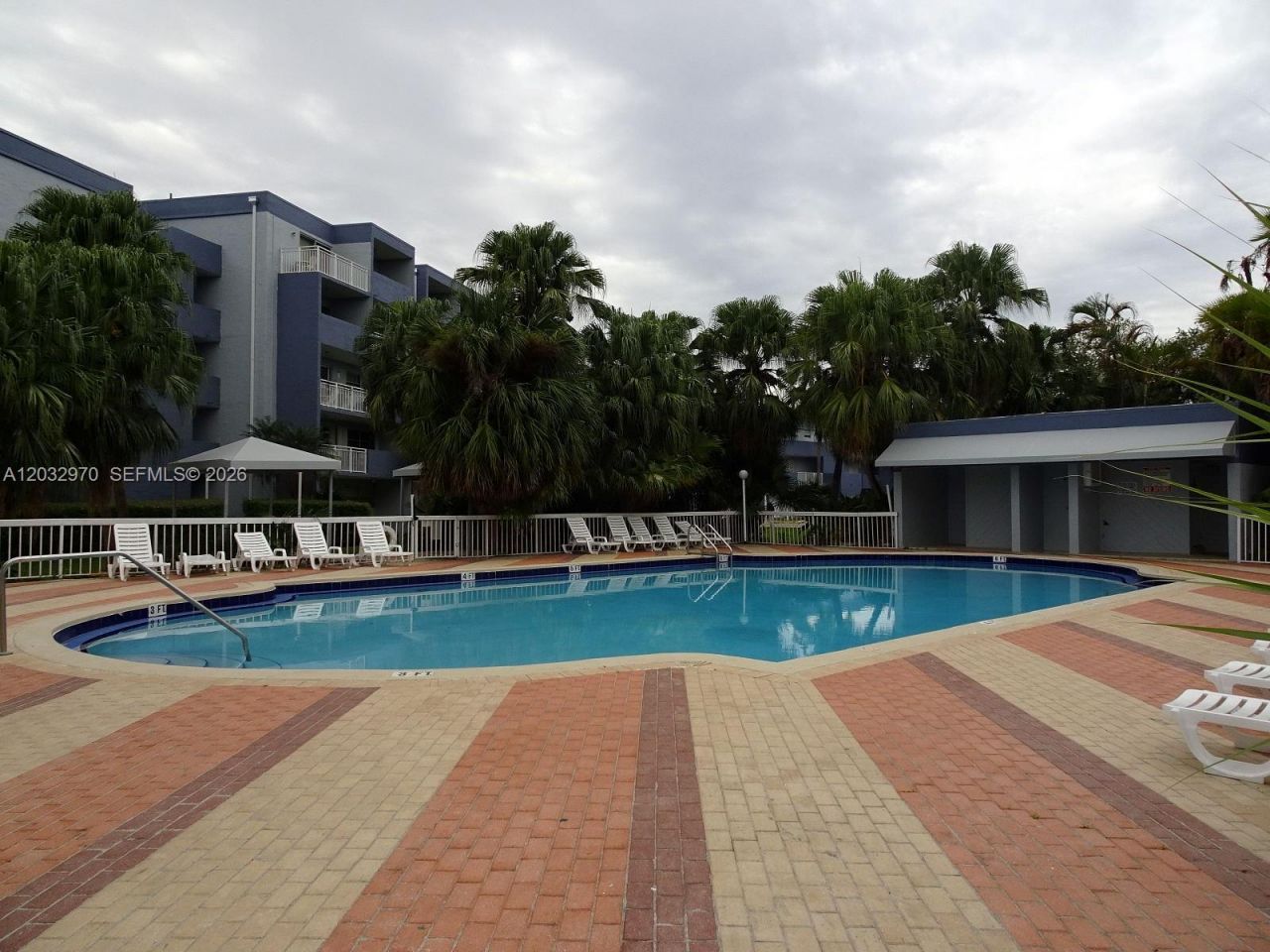 9359 N Fontainebleau Blvd , Unit F109, Miami, FL 33172 Photo