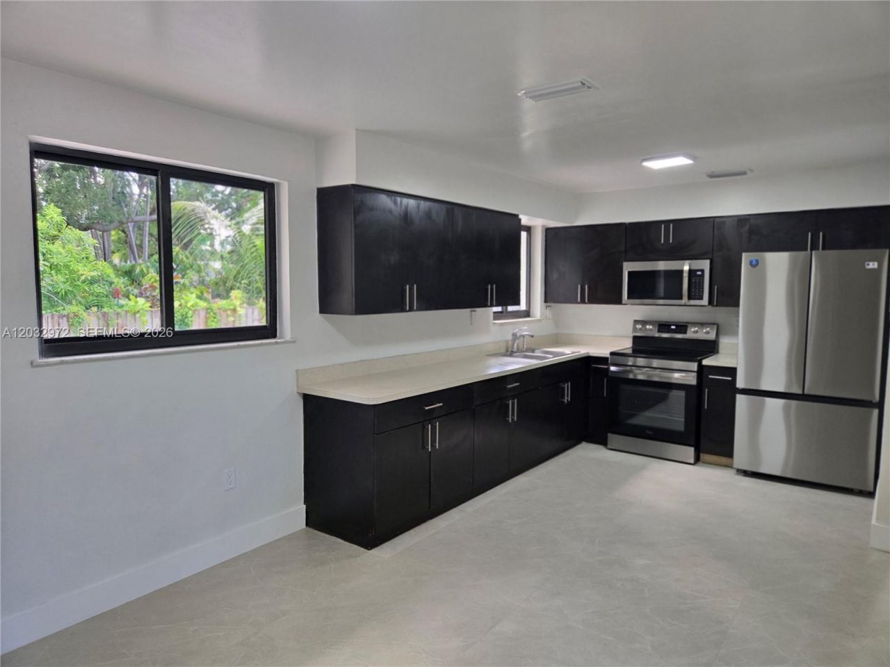 13100 NE 3rd Ct, Unit 1, North Miami, FL 33161 Photo