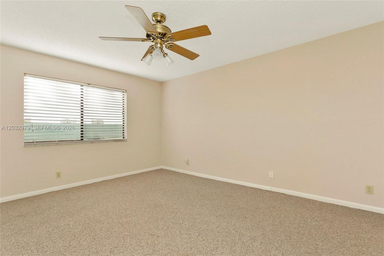 300 Racquet Club Rd , Unit 104, Weston, FL 33326 Photo