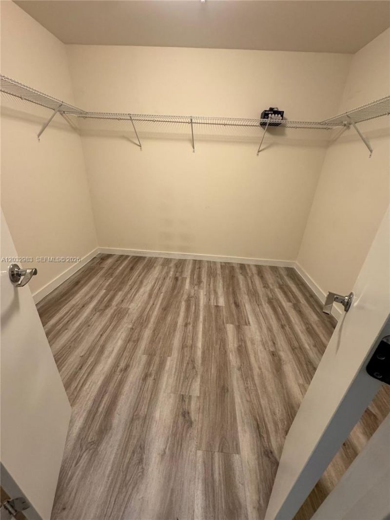 999 SW 1st Ave, Unit 3115, Miami, FL 33130 Photo