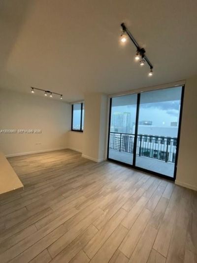 999 SW 1st Ave , Unit 3115, Miami, FL 33130 Photo