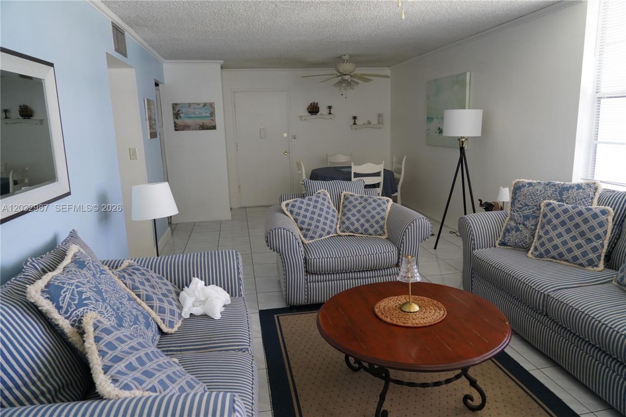 1913 S Ocean Dr , Unit 405, Hallandale Beach, FL 33009 Photo