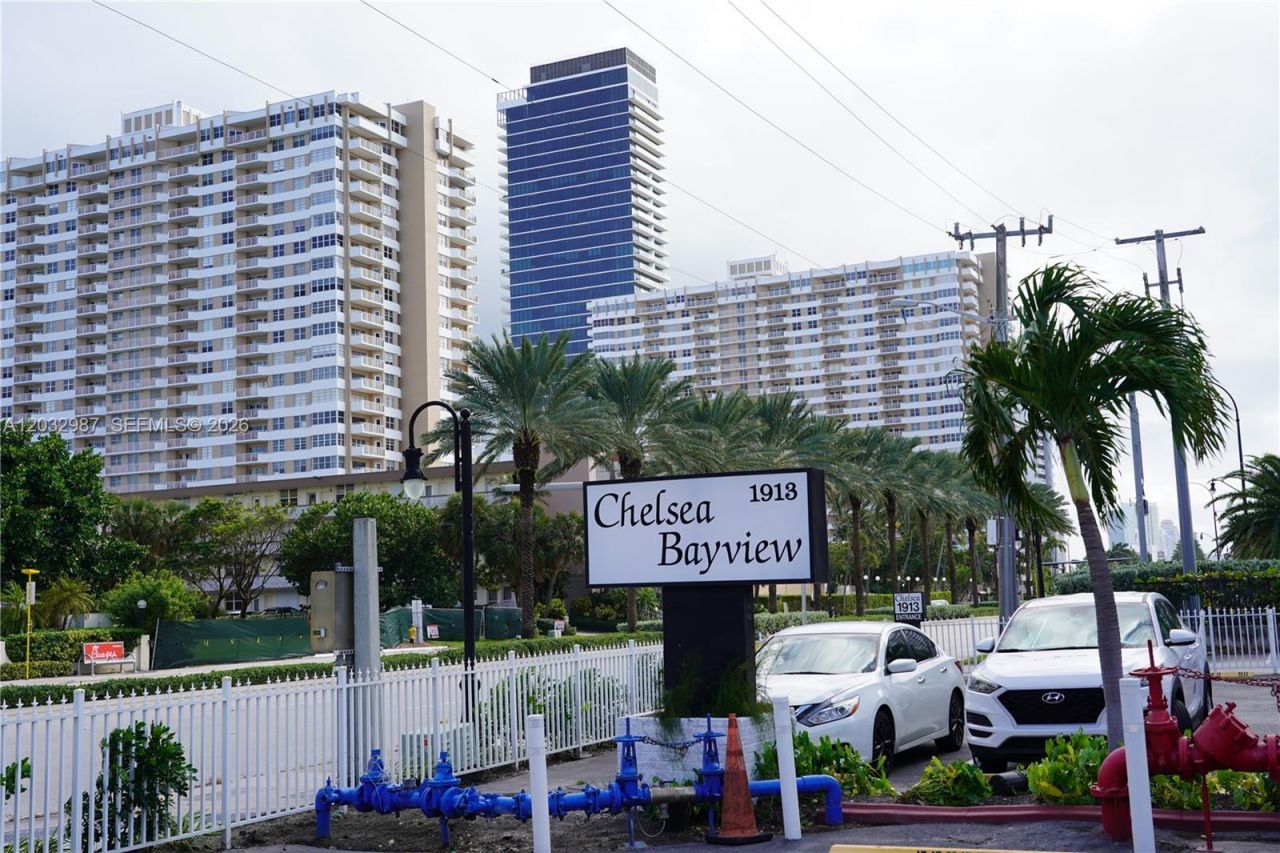 1913 S Ocean Dr , Unit 405, Hallandale Beach, FL 33009 Photo