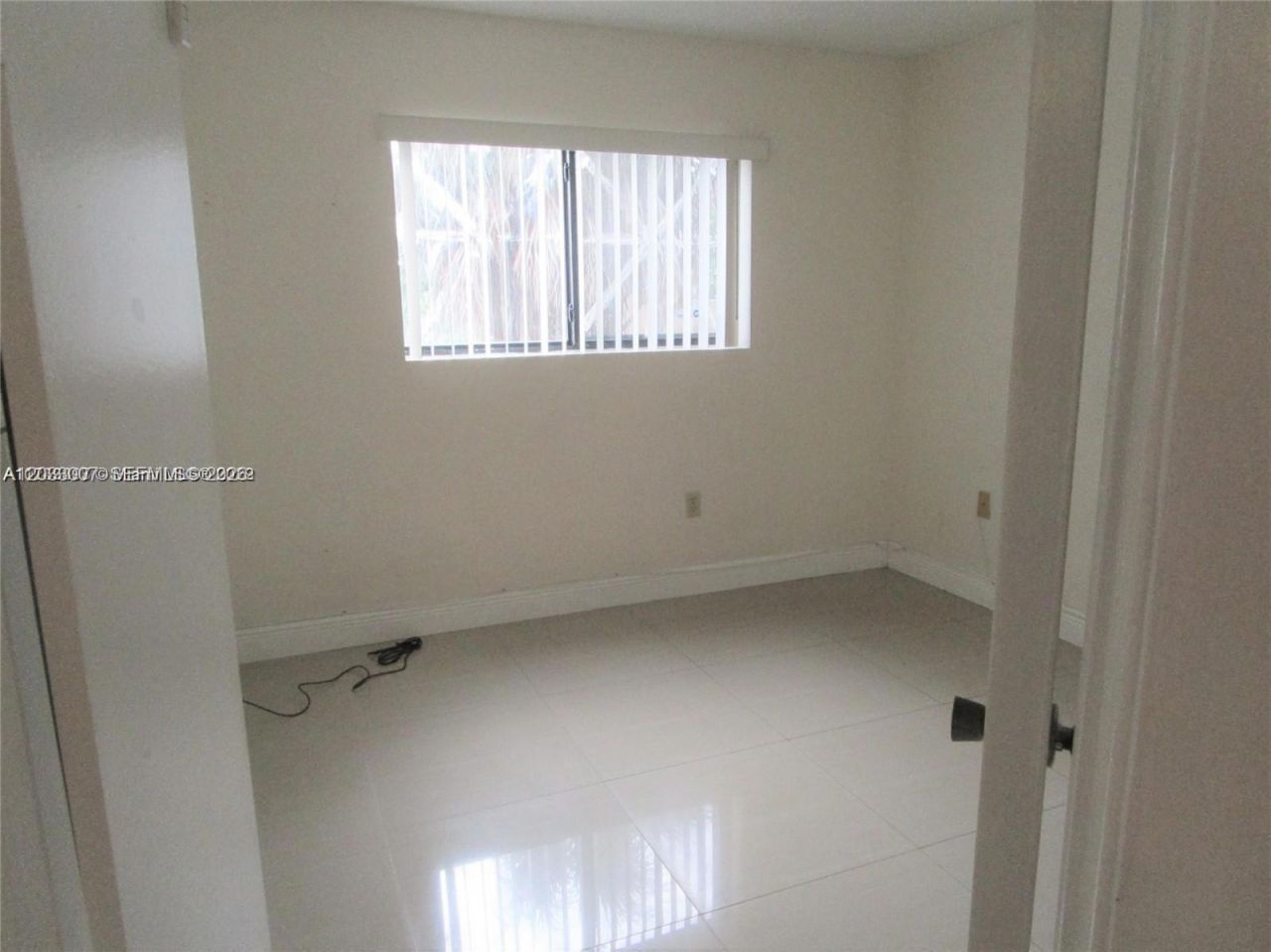 9491 S Palm Cir S , Unit 205, Pembroke Pines, FL 33025 Photo