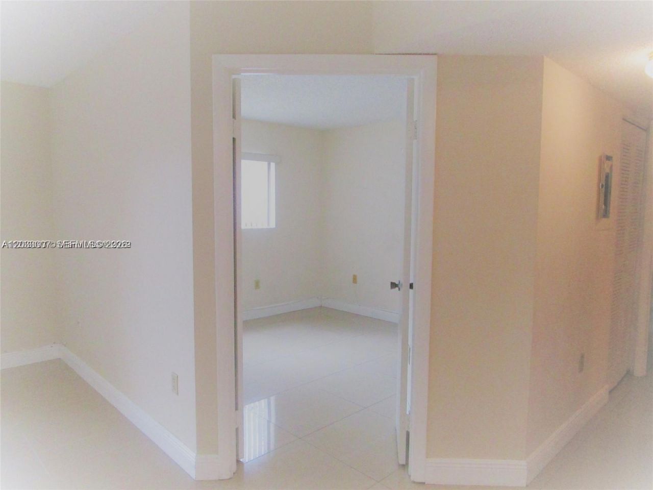 9491 S Palm Cir S , Unit 205, Pembroke Pines, FL 33025 Photo
