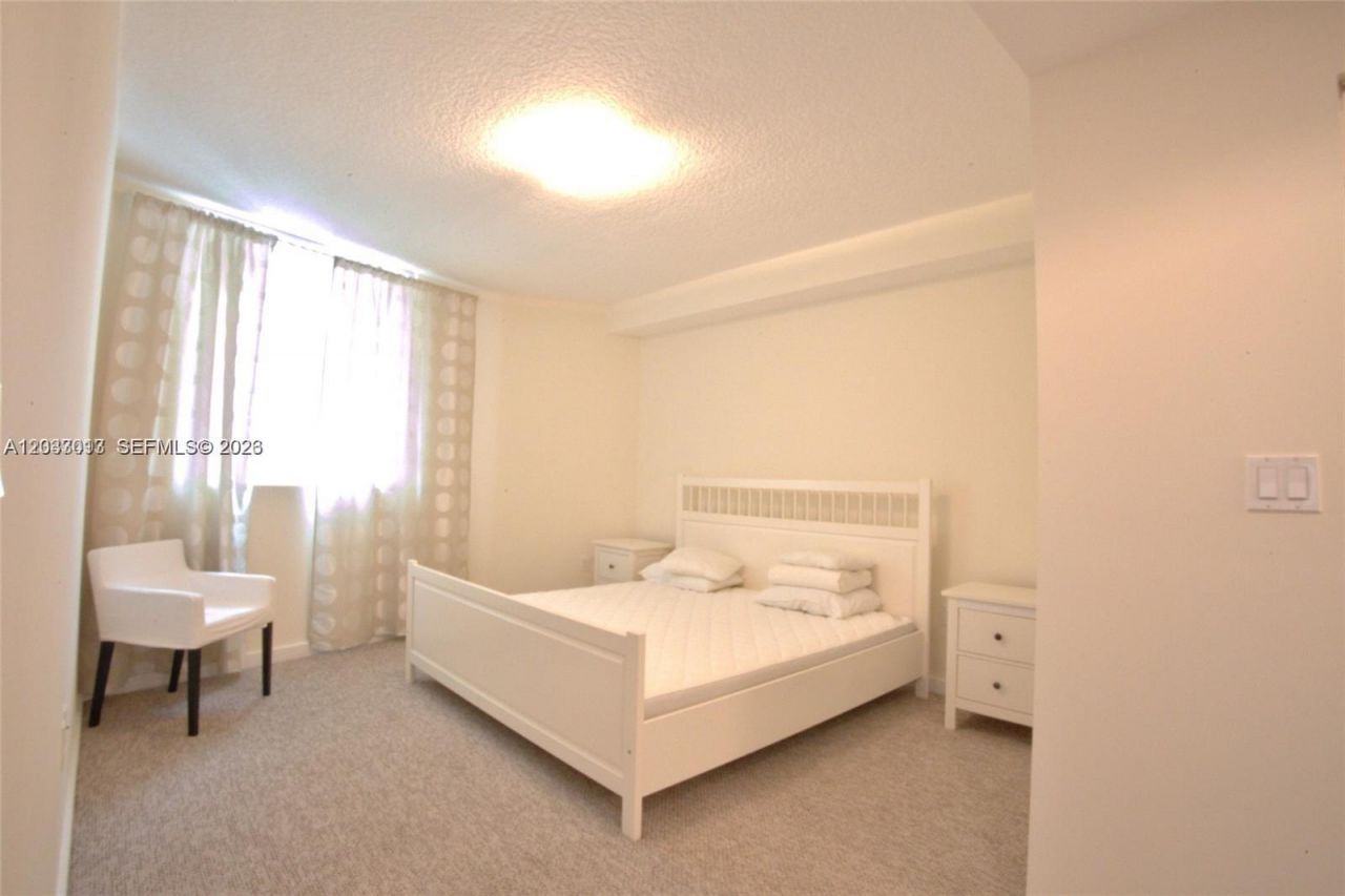 601 NE 23rd St , Unit 1004, Miami, FL 33137 Photo