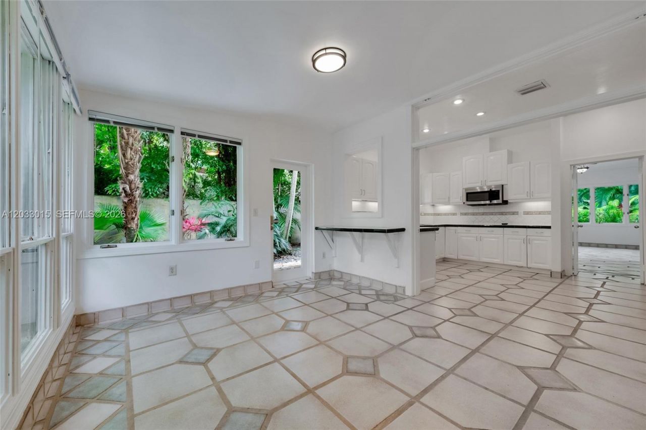3797 El Prado Blvd, Miami, FL 33133 Photo