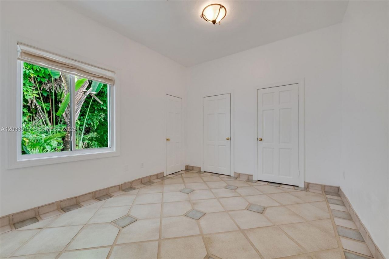 3797 El Prado Blvd, Miami, FL 33133 Photo