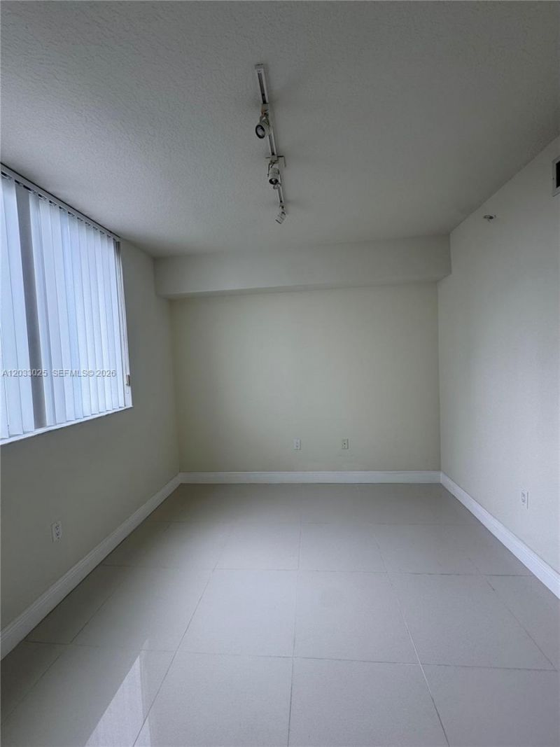 1861 NW S River Dr , Unit 803, Miami, FL 33125 Photo