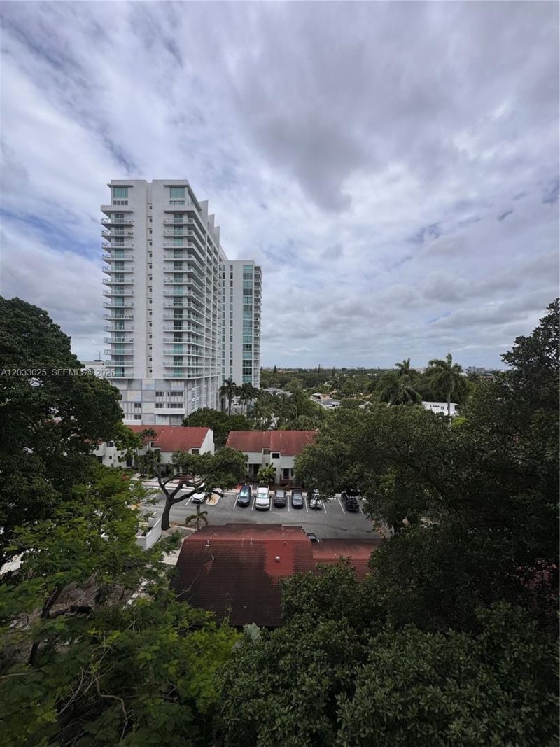 1861 NW S River Dr , Unit 803, Miami, FL 33125 Photo