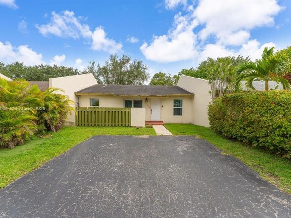 11506 SW 124th Pl , Unit 11506, Miami, FL 33186