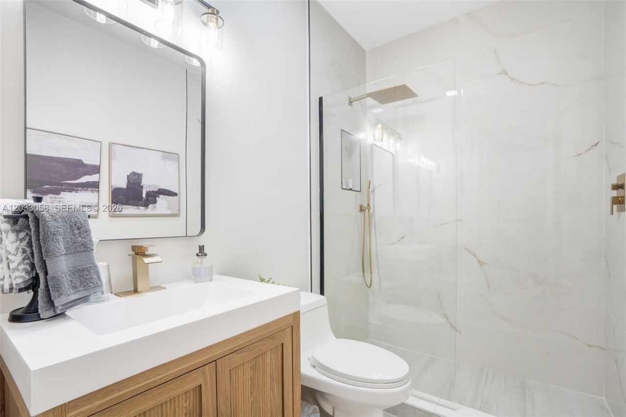 701 SW 17th St , Unit 701, Fort Lauderdale, FL 33315 Photo