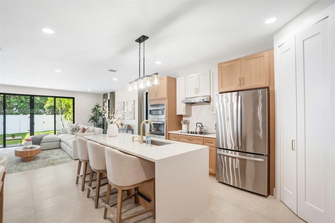 701 SW 17th St , Unit 701, Fort Lauderdale, FL 33315 Photo