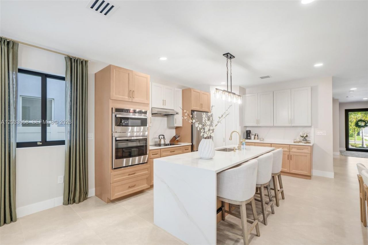 701 SW 17th St , Unit 701, Fort Lauderdale, FL 33315 Photo