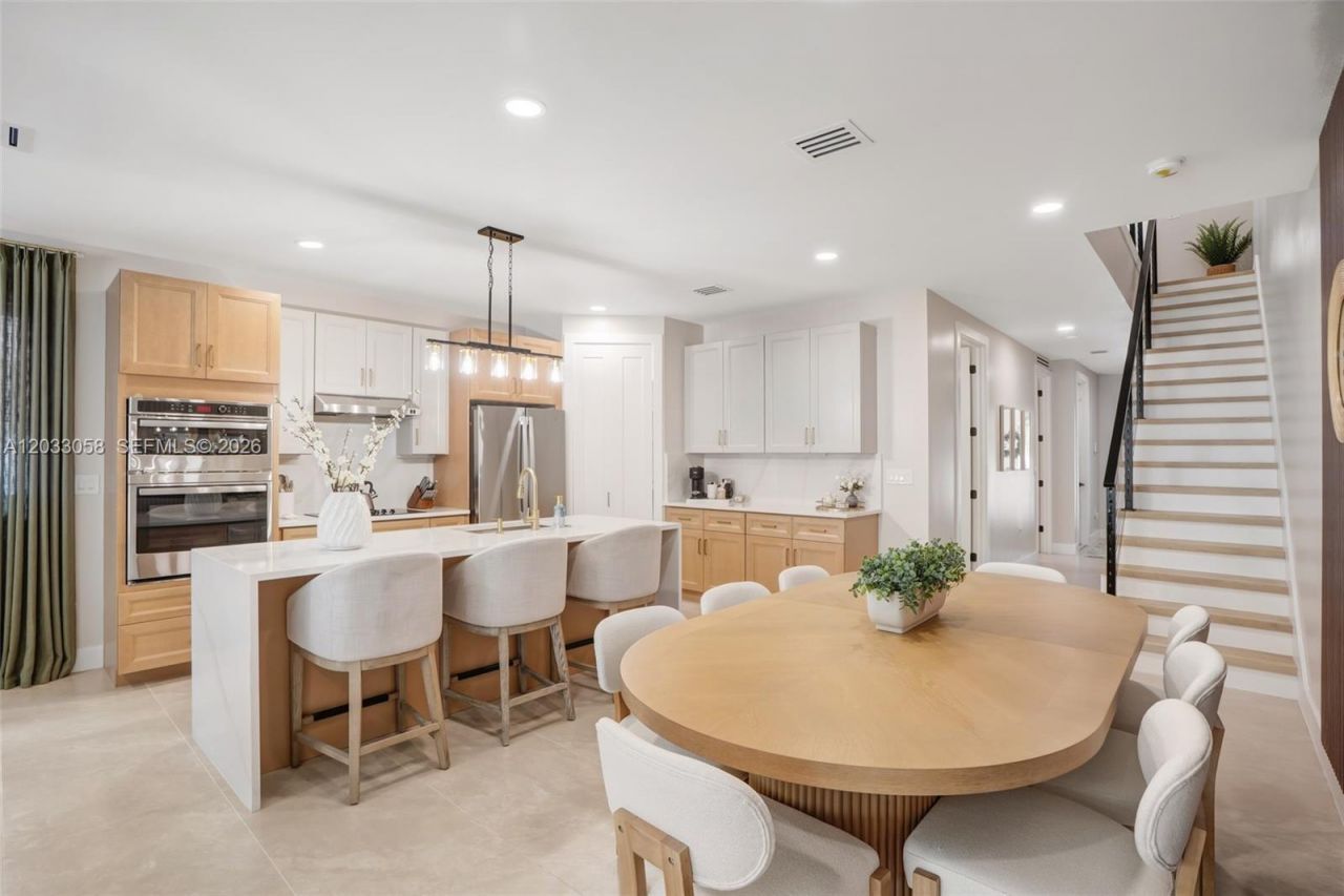701 SW 17th St , Unit 701, Fort Lauderdale, FL 33315 Photo