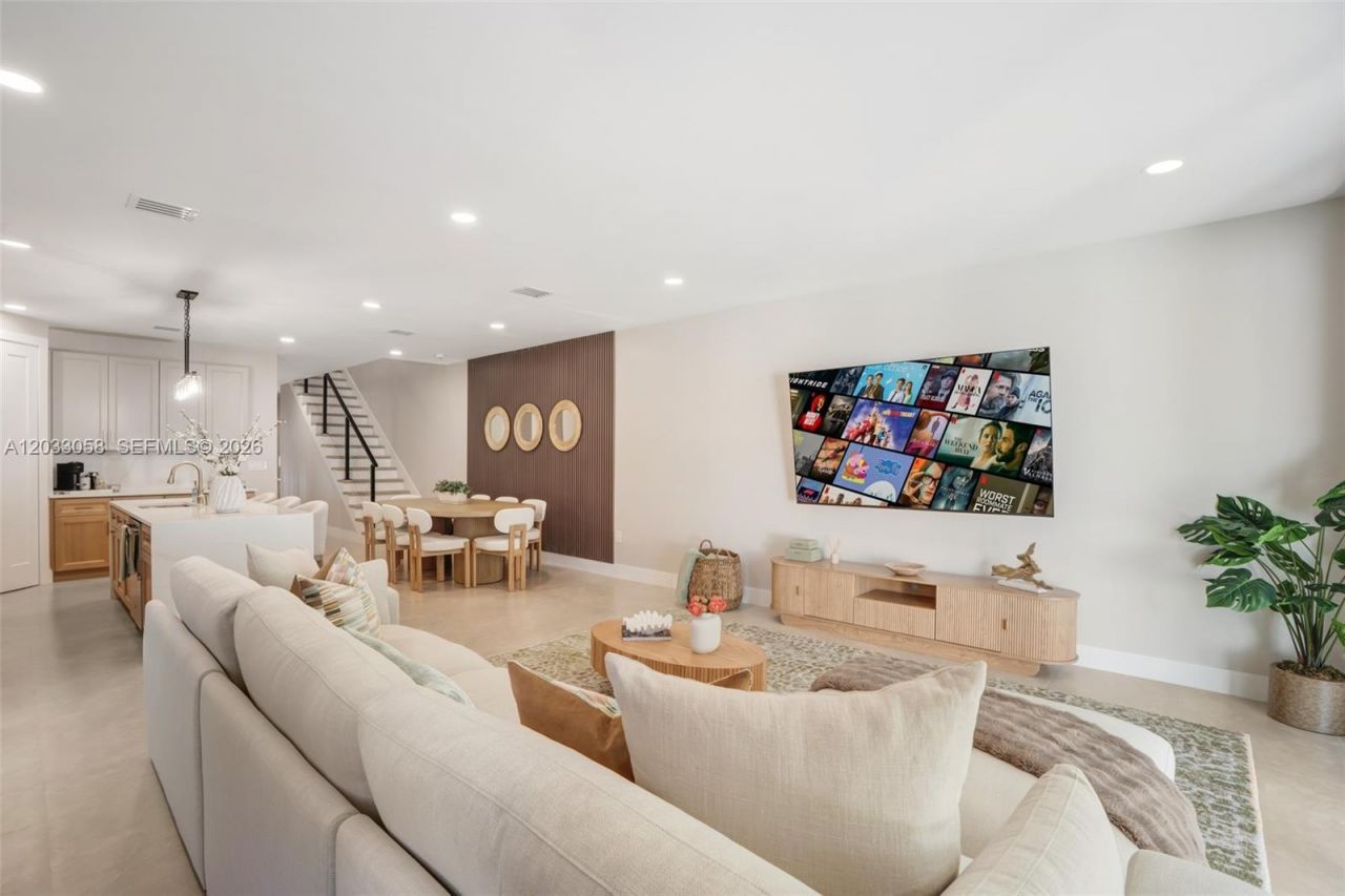 701 SW 17th St , Unit 701, Fort Lauderdale, FL 33315 Photo