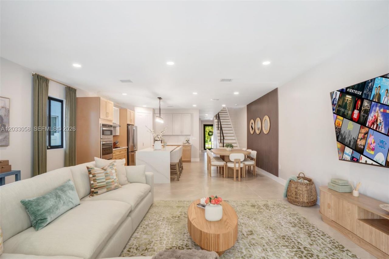701 SW 17th St , Unit 701, Fort Lauderdale, FL 33315 Photo