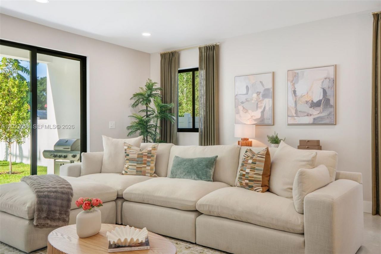 701 SW 17th St , Unit 701, Fort Lauderdale, FL 33315 Photo