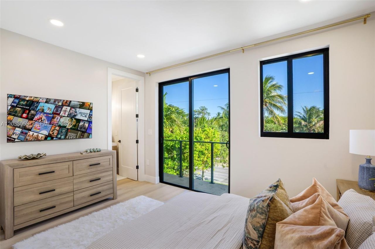 701 SW 17th St , Unit 701, Fort Lauderdale, FL 33315 Photo