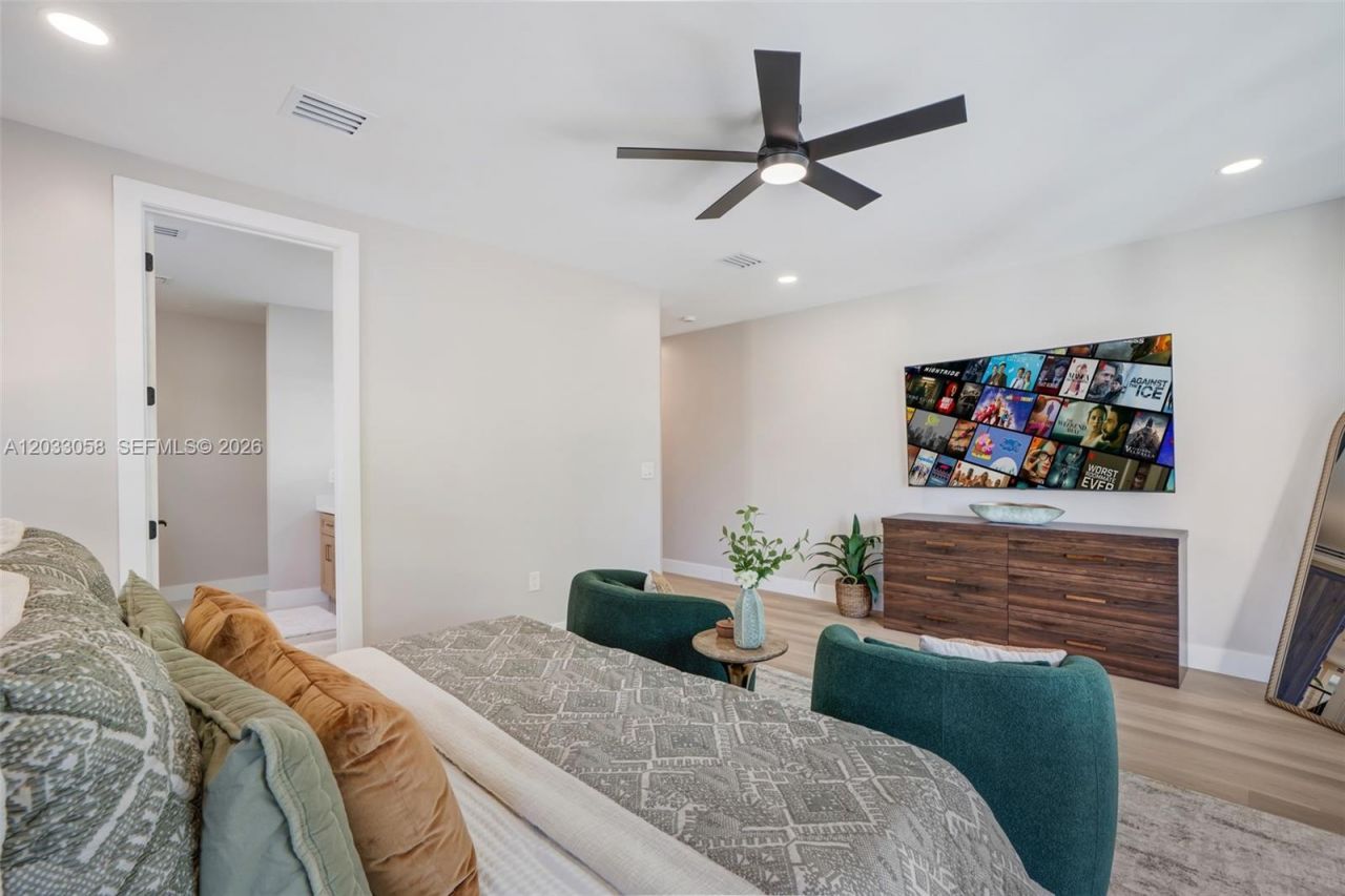 701 SW 17th St , Unit 701, Fort Lauderdale, FL 33315 Photo