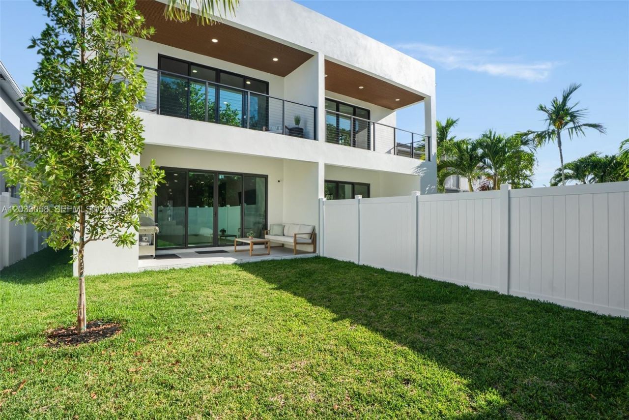 701 SW 17th St , Unit 701, Fort Lauderdale, FL 33315 Photo