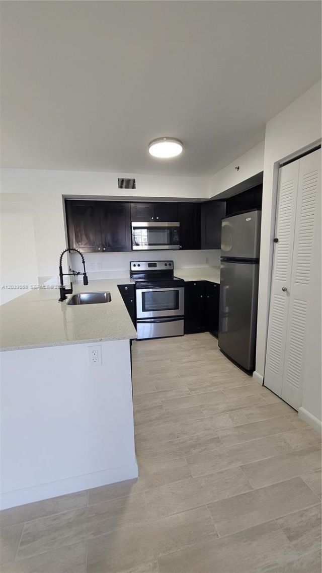 2021 Renaissance Blvd , Unit 104, Miramar, FL 33025 Photo