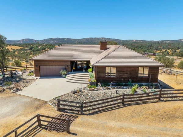 5072 Buckboard, Copperopolis, CA 95228