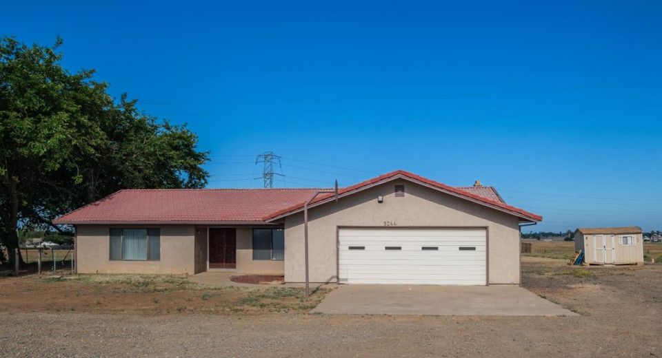 9244 Rogers Rd, Sacramento, CA 95829 Photo
