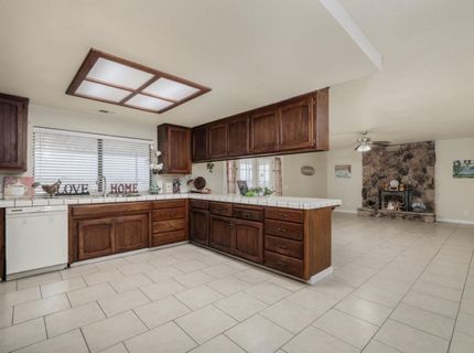 9244 Rogers Rd, Sacramento, CA 95829 Photo