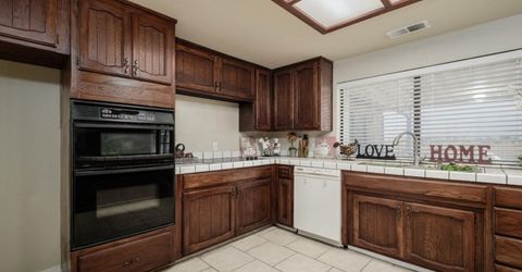 9244 Rogers Rd, Sacramento, CA 95829 Photo