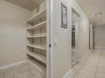 9244 Rogers Rd, Sacramento, CA 95829 Photo