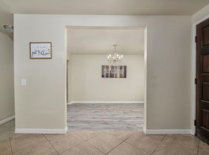 9244 Rogers Rd, Sacramento, CA 95829 Photo