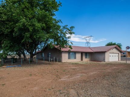 9244 Rogers Rd, Sacramento, CA 95829 Photo