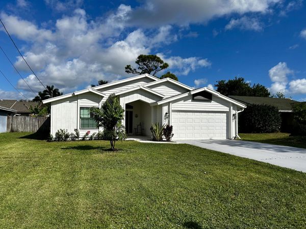 6135 Drake Street, Jupiter, FL 33458