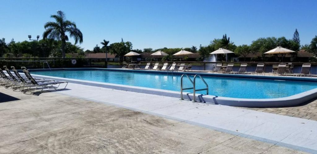 4857 Sable Pine Circle, Unit B1, West Palm Beach, FL 33417 Photo