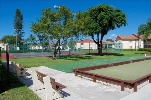 4857 Sable Pine Circle, Unit B1, West Palm Beach, FL 33417 Photo